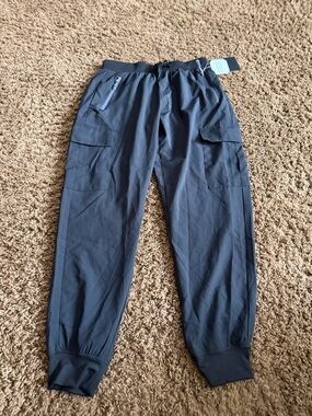 Women's black Cargo Joggers with Drawstring Waist